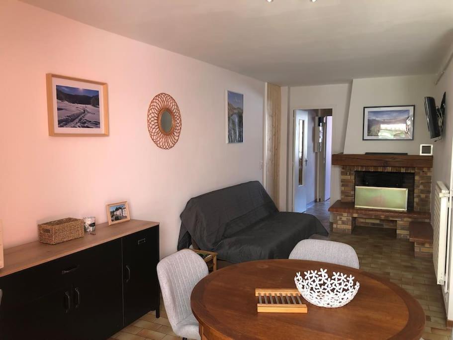 Joli Avec Terrasse Et Jardin - Vue Sur Montagne * Bagneres-de-Bigorre